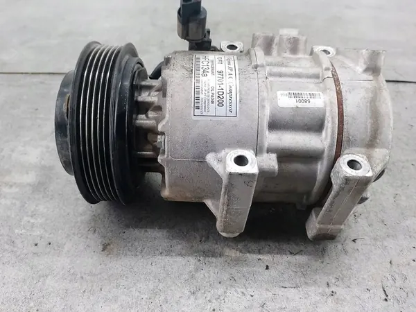 Compresseur de Climatisation KIA Carens III 2.0 16V OEM 97701-1D200 image 2