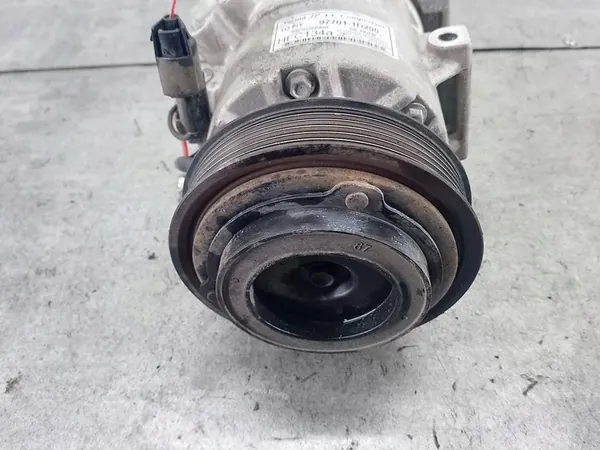 Compresseur de Climatisation KIA Carens III 2.0 16V OEM 97701-1D200 image 4