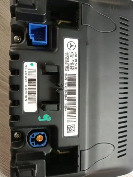 Écran moniteur Mercedes OEM A2469019906 image 5