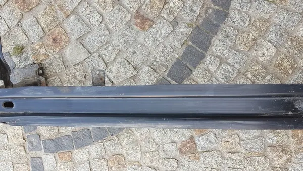 VW UP 1S Puskuri Vahvistus Etu OEM 1S0807109D image 5