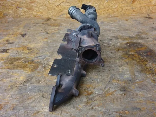 A3 8P GOLF VI SCIROCCO 1.4 TFSI Turbo 03C145702C image 4