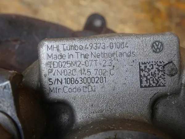 A3 8P GOLF VI SCIROCCO 1.4 TFSI Turbo 03C145702C image 6