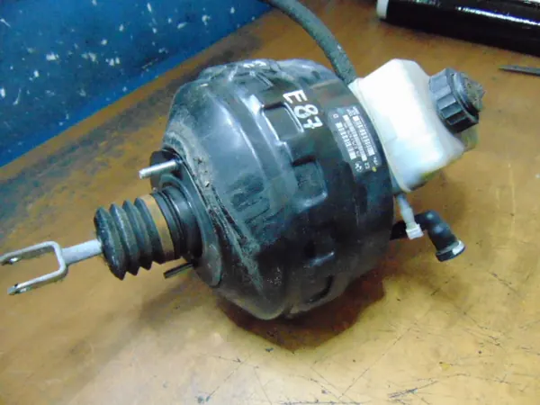 Servo de frein BMW 6751976 pour E87 E90 image 3