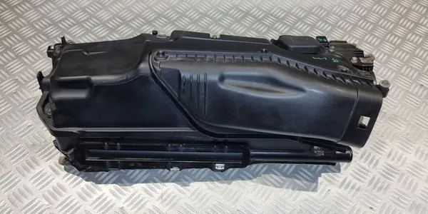 BMW E60 E70 E83 3.0 D Tampa de Válvulas 7789395 image 7