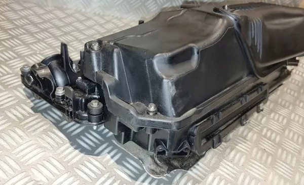 BMW E60 E70 E83 3.0 D Tampa de Válvulas 7789395 image 9