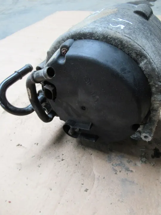 Vaihtovirtageneraattori Audi A4 S4 B6 B7 4.2 079903021D image 3