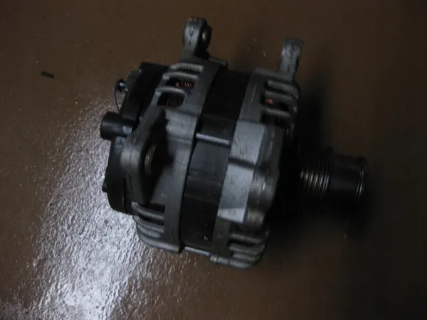 Vaihtovirtageneraattori VW 1.4 TFSI image 4