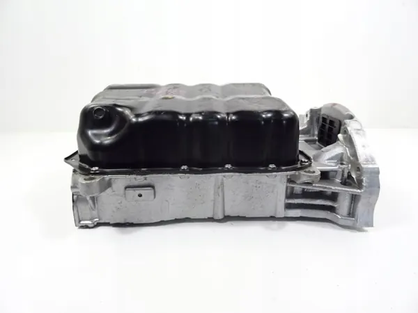 Cárter de aceite Mitsubishi OE OEM 87b79a-988f24 Usado image 6