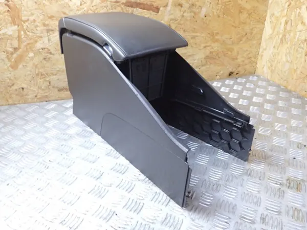 Accoudoir Volvo XC70 II OEM 39842517 - Occasion image 2