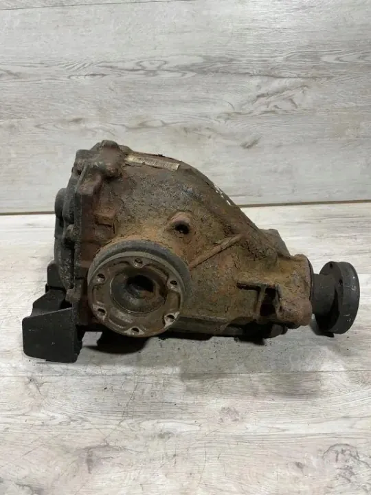 BMW 7 Serie E65 E66 E67 Achterdifferentieel EAF56S 3.0L Diesel image 5