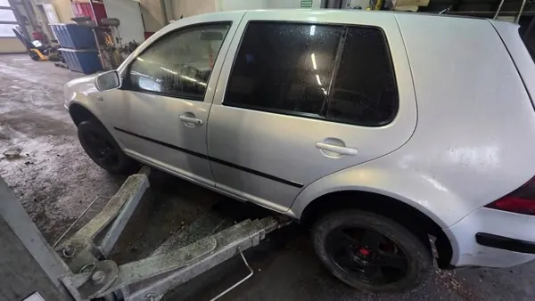 OEM 1J1422055T Gebrauchtes Getriebe für VW Golf IV image 9