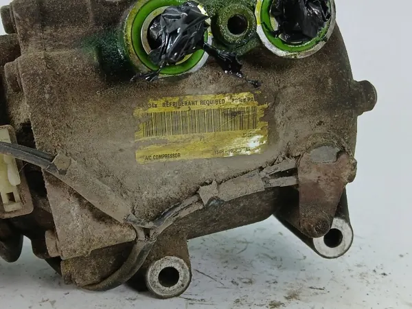 Compresor AC Ford Fiesta MK6 1.25 YS4H19D629AA image 3