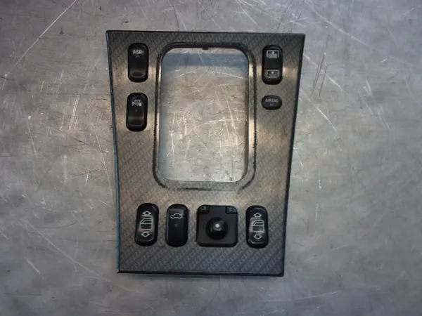 Cadre de Tableau de Bord OEM 2088100130 Mercedes CLK image 4