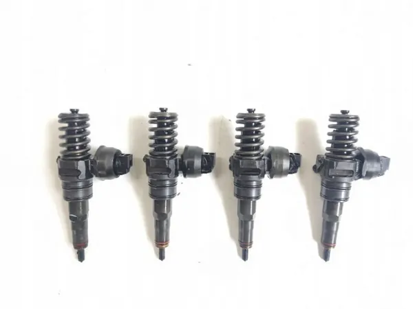 Pompe lave-glace OEM 038130073AG pour VW Passat B6 Golf V image 3