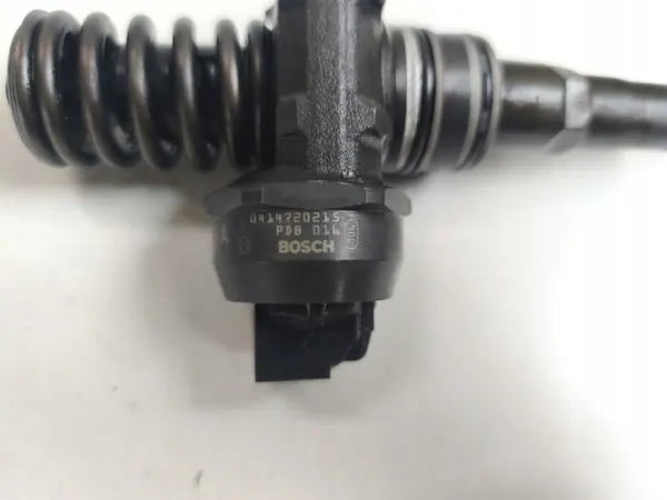 Pompe lave-glace OEM 038130073AG pour VW Passat B6 Golf V image 5