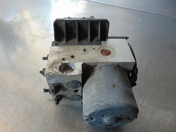 Bomba ABS Audi A6 C5 8E0614111T - Peça OEM Usada image 4