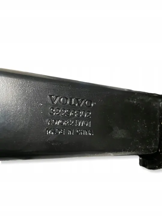 Volvo XC40 Recharge voorbalk OEM 32388370 image 6