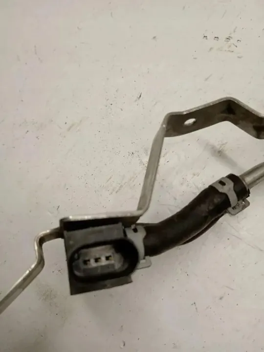 Tubo EGR OEM 7P0131552 para VW Touareg 3.0L Diesel image 4