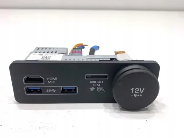 Tomada USB Jaguar XF II FW93-19E110-AE OEM image 2
