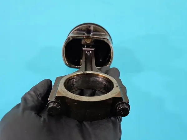 HYUNDAI SONATA V NF 2.4B Kolv G4KG image 4