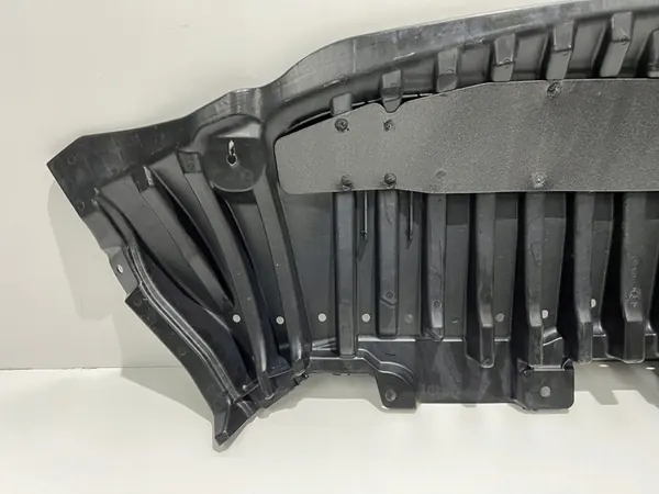 Mercedes-Benz OE A2055200600 främre stötfångare image 5