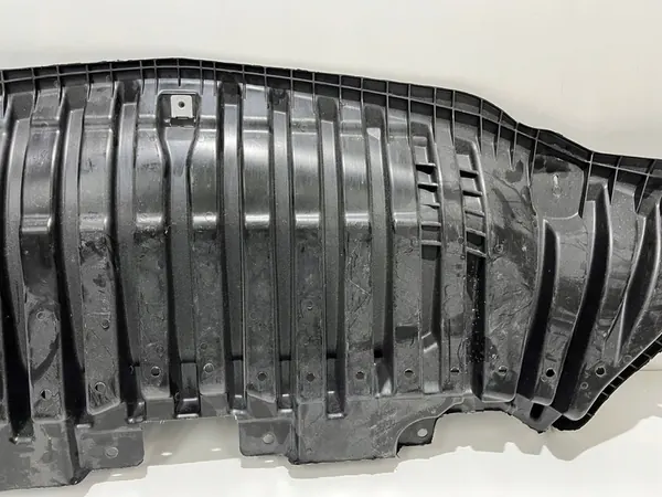 Mercedes-Benz OE A2055200600 främre stötfångare image 7