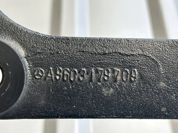 Mercedes Actros MP4 hytthållare OEM A9603179709 image 3