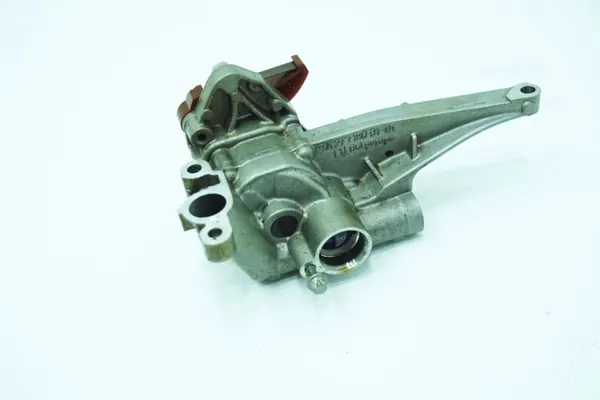 Bomba de óleo Mercedes-Benz OE A2731800101 - Usada image 3