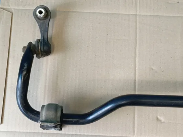 OEM 5Q0511305BA Stabilisatorstang achter voor VW Tiguan image 3
