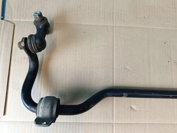 OEM 5Q0511305BA Stabilisatorstang achter voor VW Tiguan image 5
