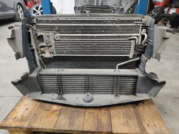 MERCEDES E W218 W207 218 207 350 CDI CHŁODNICA CHŁODNIC KOMPLEt image 2