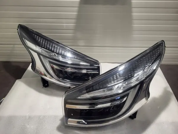 Renault Trafic III FULL LED Etuvalo 260608582R image 4