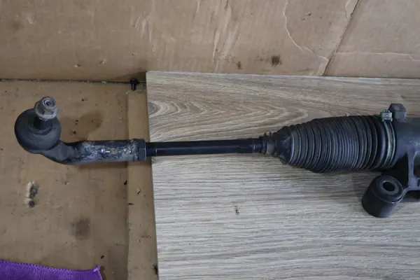 VOLVO S40 V50 C30 Caixa de Direção 1.6 2.0 D 1.8 B OEM 31202594 image 5