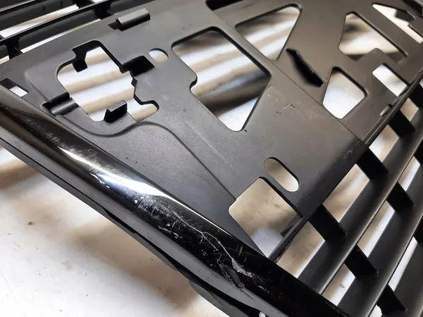 AUDI A6 C6 2004-2008 Grill 4F0853651 image 4