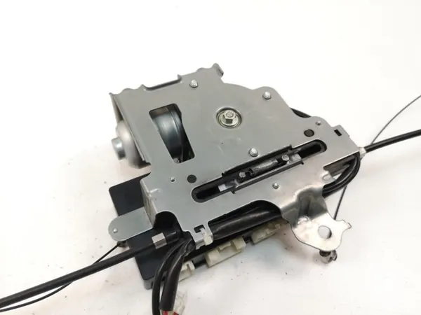 Mazda 5 2012 rechterzijde schuifdeur motor OEM K6255 image 5