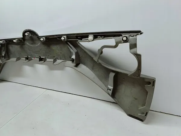 Toyota Avensis T27/T29 Kofferraumblende OEM 76811-05140 image 10