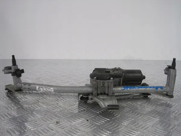 Pyyhkijän moottorin mekanismi VW Passat B7 image 2