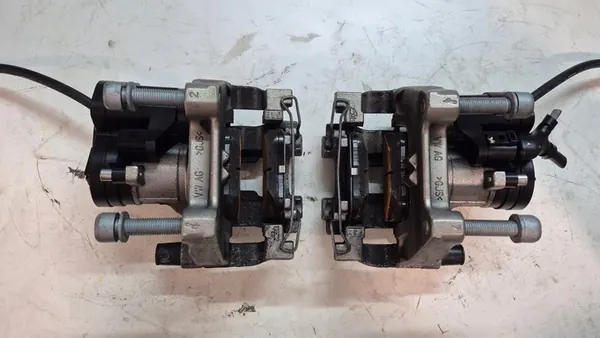 Hintere Bremsen-Kit Q3 83A 310mm 2.0 TFSI A3 8V OEM 3Q0615423F image 2