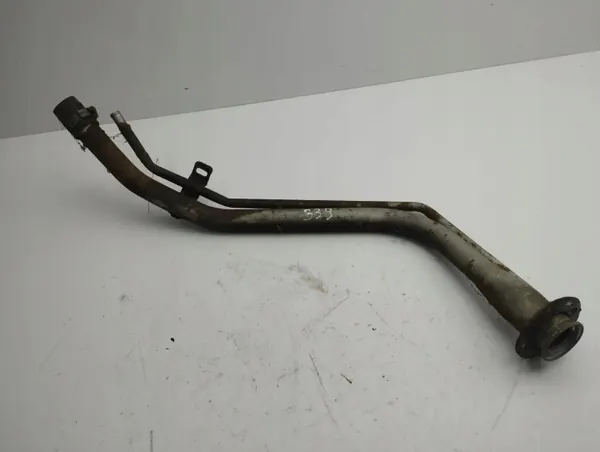 KIA Sorento 2007 Polttoainetäyttöputki OEM AMD114539 image 2