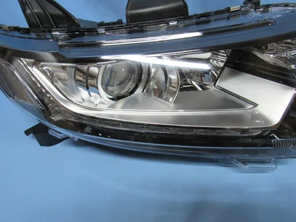 Lente LED derecha Mitsubishi Outlander III image 4