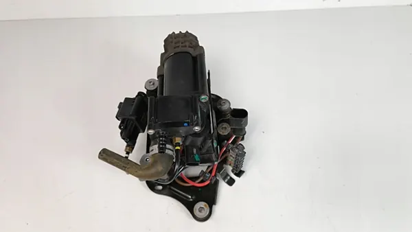 Compressor suspensão BMW 5 G30 G31 G38 6886721 image 2