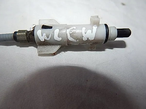 Col de remplissage carburant OEM LINKA WLEW PALIWA COROLLA E11 image 2