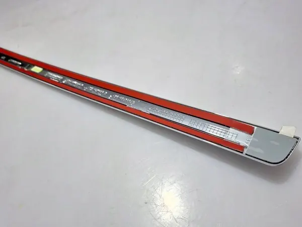 Volkswagen Transporter T6 2017 Moldura Puerta Delantera Izquierda 7E0853053B image 8