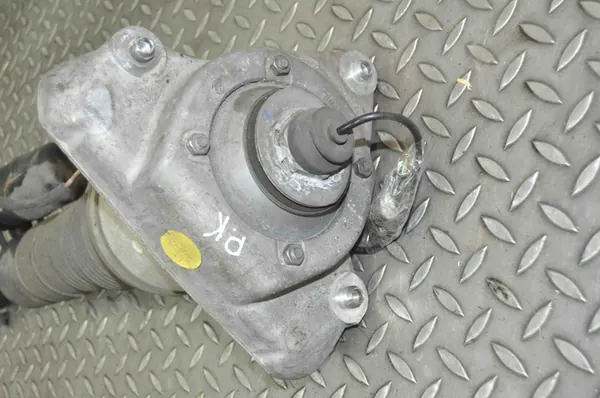 Fram Vänster Luftstötdämpare Bentley Continental Coupe (3W_) OEM image 4