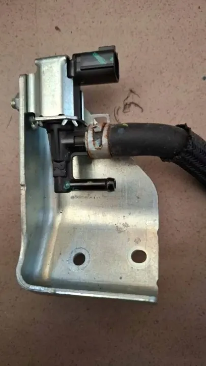 Soupape de régulation de suralimentation Renault Captur II K5T48675 image 2