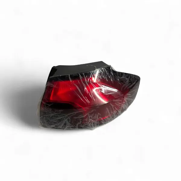 Magneti Marelli Bakljus Höger 714021470801 image 2