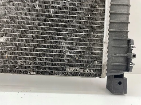 Radiateur d'eau Mercedes C W203 OEM A2035004703 image 5