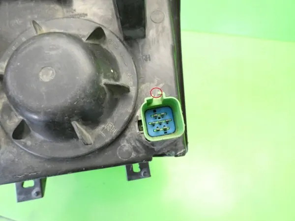 Oikea etuvalaisin FORD TRANSIT CONNECT MK1 FL 09-13 OEM image 10