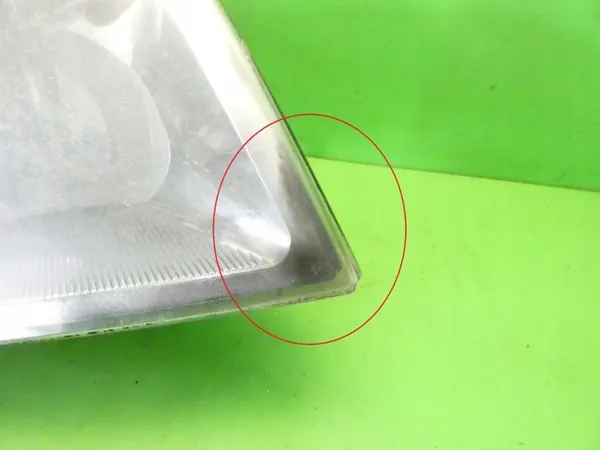 Oikea etuvalaisin FORD TRANSIT CONNECT MK1 FL 09-13 OEM image 3