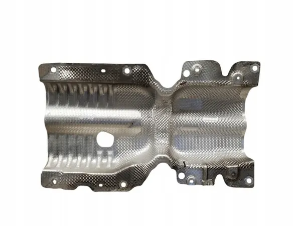 Protector térmico escape Audi Q3 2020 OEM 5Q0825613E image 2